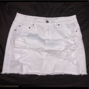 NWOT white denim skirt